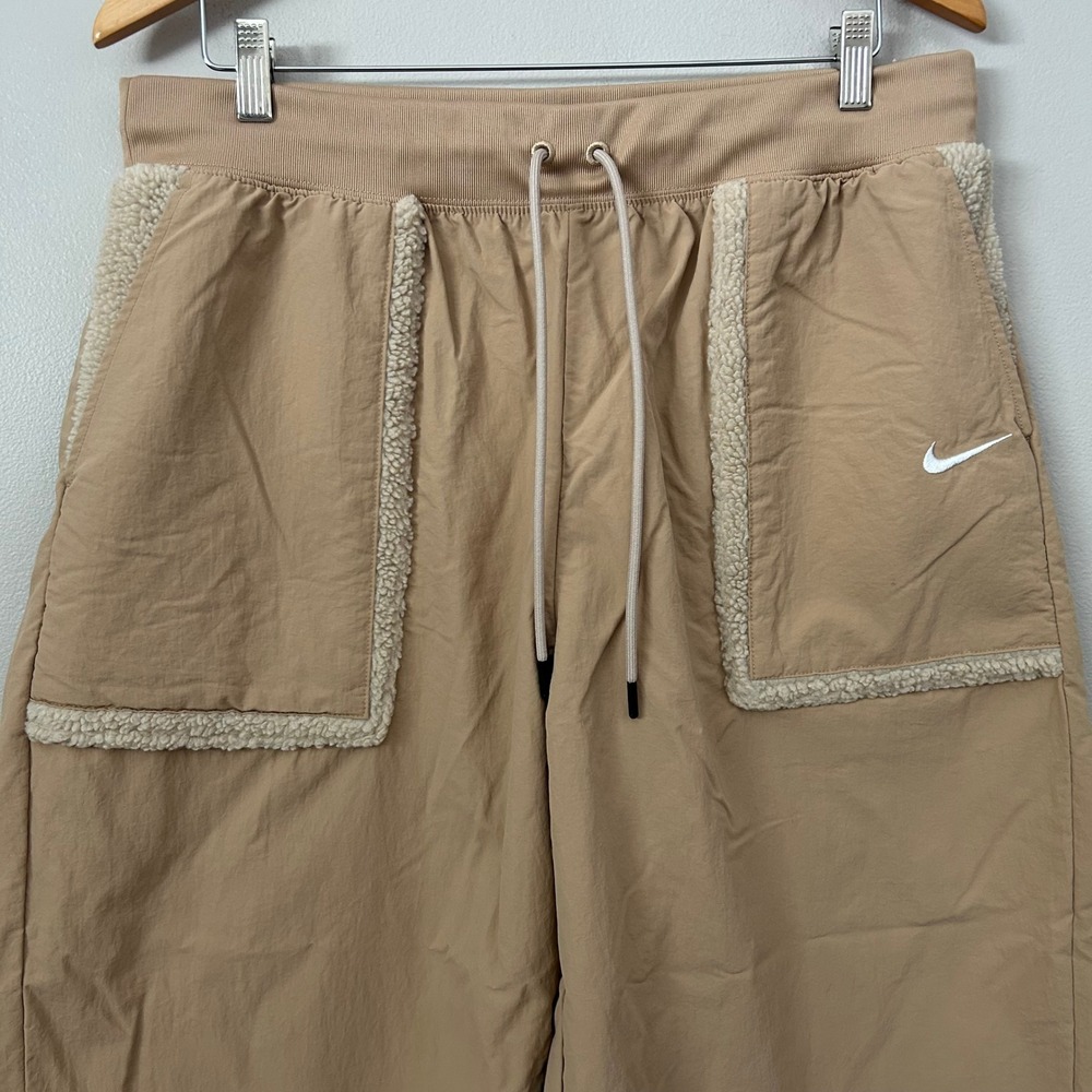 Nike Pants Womens XL Tan Essential Woven High-Waist Curve Nylon Fleece Joggers‎